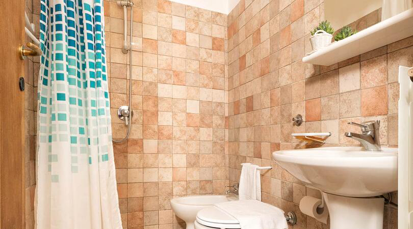 bagno della camera Fra Pietro da Urbino b&b